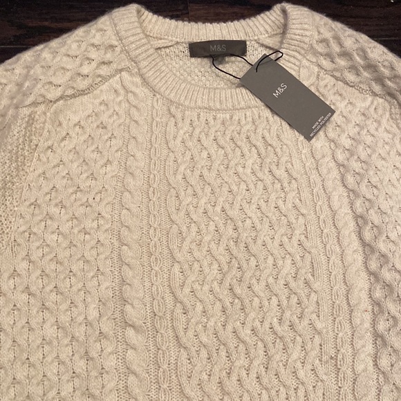 Marks & Spencer Mens Cream Sweater- NWT- Sz M - Picture 2 of 6